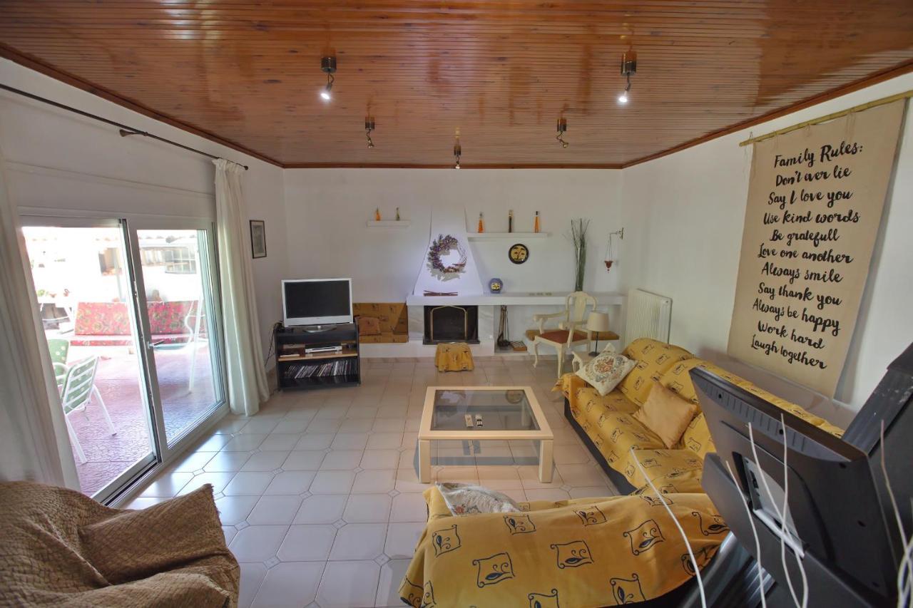 Holiday home Ioanna Agios Adhrianos